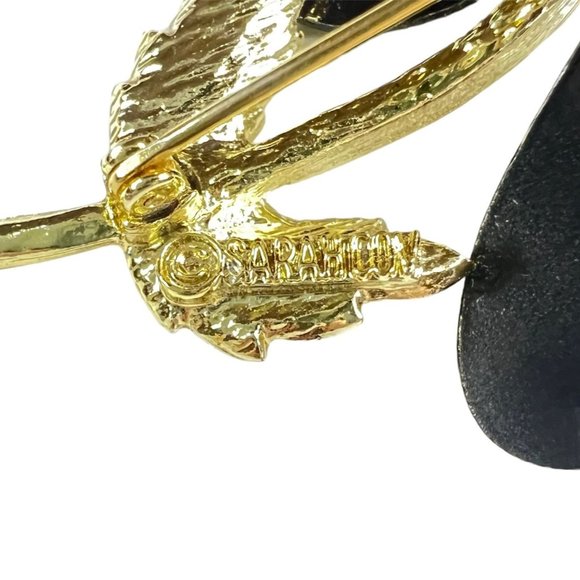 Vintage Black Enamel Dogwood Flower - Gold Tone Brooch by Sarah Coventry - Picture 5 of 5